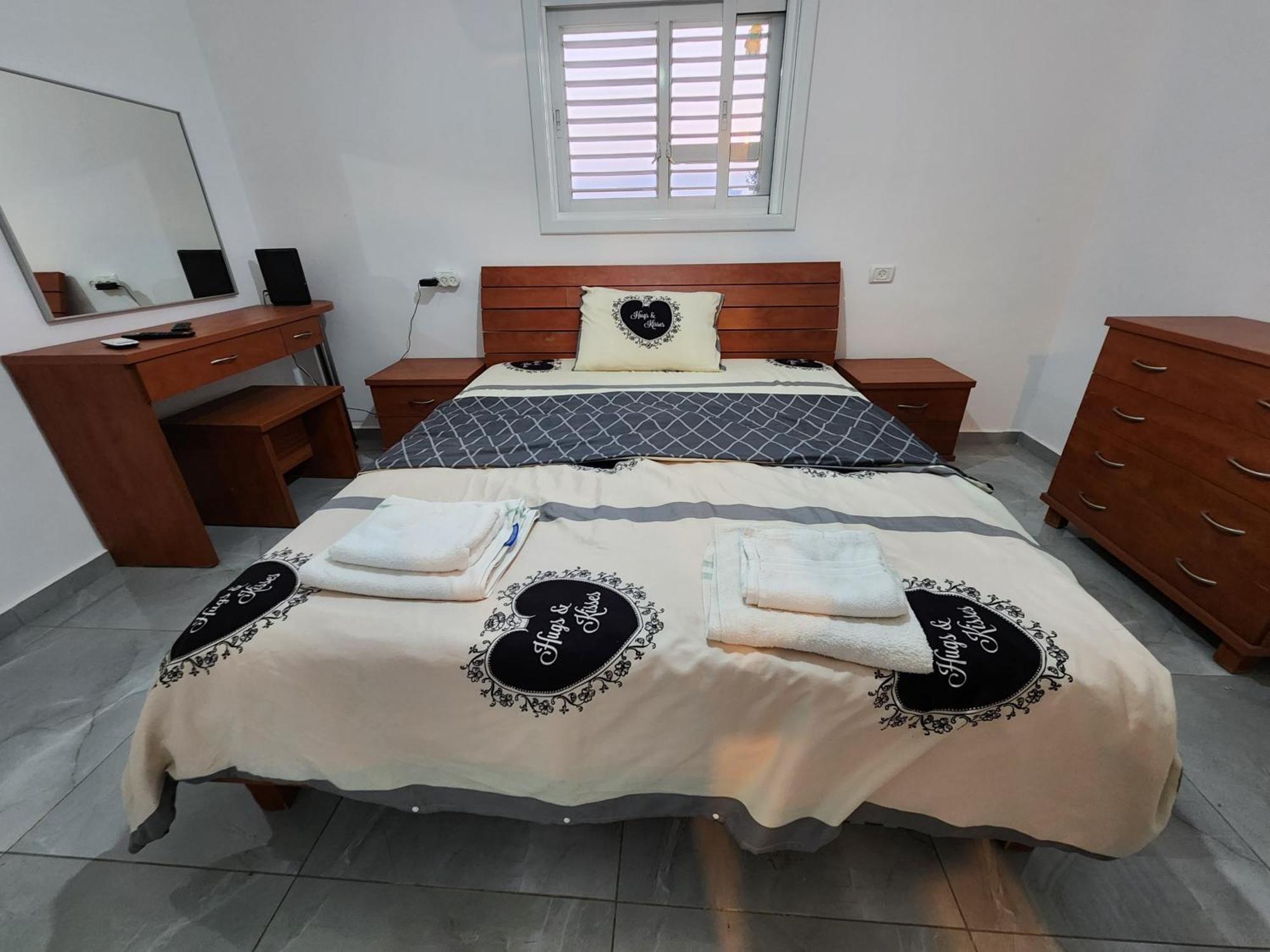 Short Term Stay In Rehovot Central Location Near Nes Ziona Rishon Lezion Jerusalem And Tel Aviv المظهر الخارجي الصورة