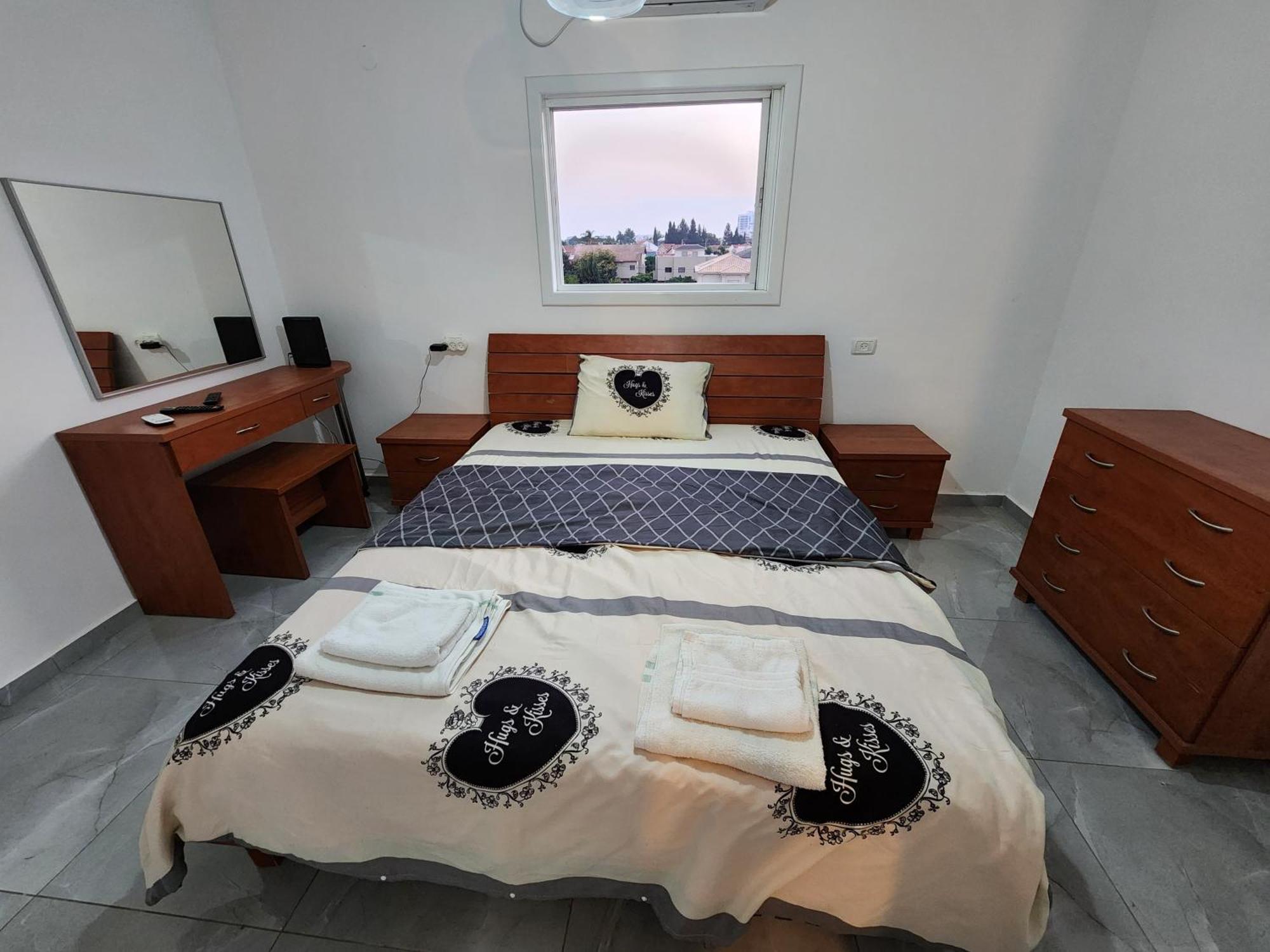 Short Term Stay In Rehovot Central Location Near Nes Ziona Rishon Lezion Jerusalem And Tel Aviv المظهر الخارجي الصورة