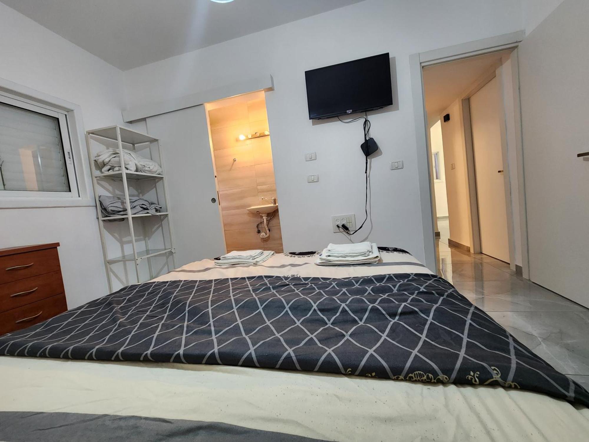 Short Term Stay In Rehovot Central Location Near Nes Ziona Rishon Lezion Jerusalem And Tel Aviv المظهر الخارجي الصورة